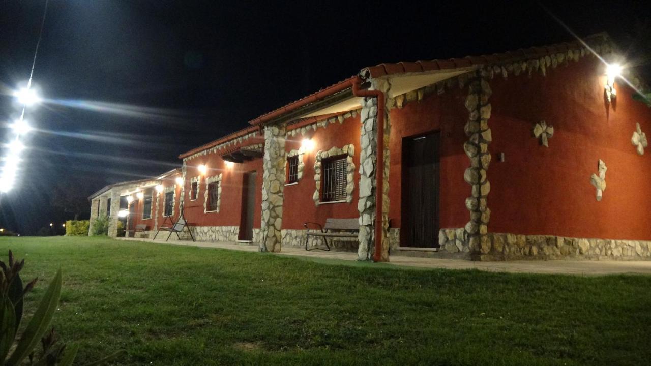 Finca Entrevinedos De Bodegas Marcos Peñafiel エクステリア 写真