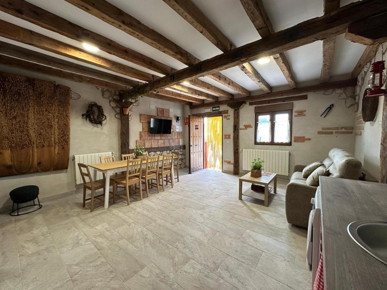 Finca Entrevinedos De Bodegas Marcos Peñafiel エクステリア 写真