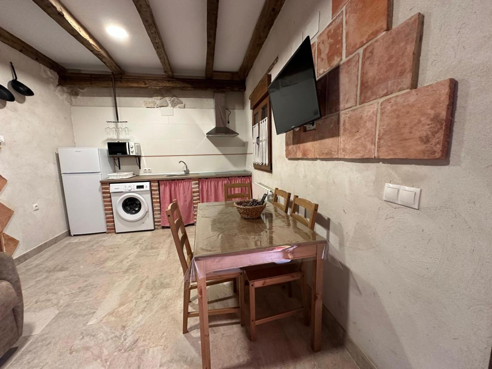 Finca Entrevinedos De Bodegas Marcos Peñafiel エクステリア 写真